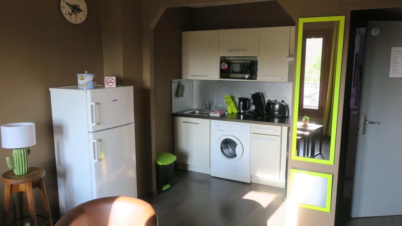 Aparthotel Au Remp'Arts Elne Exterior foto